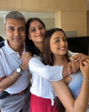 Reena Kapoor Instagram - A very happy birthday to someone who has been a part of my life ever since we’ve met. Love you @monikachauhann_ 😘