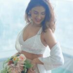 Reena Aggarwal Instagram - Perfect location,perfect weather,perfect chai🤌🏻 Oye hoye haaye haaye ….👀 #iykyk 😜 📸: @pixelpassionfotography . . . . . . . . . . . . . . . . . . . . . . . . . #mondaymood #photoshoot #portraitphotography #shootmode #shootlife #portrait #whiteshirt #casualstyle #ootd #ootdfashion #style #styleinspiration #fashion #minimal #setlife #portraits #photography #shoot #artwork #artphotography