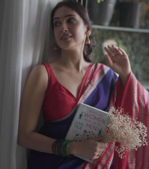 Reena Aggarwal Instagram - It’s valentines week and y’all should know what your women want from you 😝😝🙈🥳
Ready for classes??? 🙈😝
