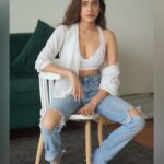 Reena Aggarwal Instagram - Wussup you emotionally unavailable people 🫵🏻how’s your week going 💬🤍 📸: @pixelpassionfotography . . . . . . . . . . . . . . . . . . . . . . . . . . . #portraitphotography #photoshoot #portrait #whiteshirt #denim #casualstyle #ootd #ootdfashion #style #styleinspiration #fashion #minimal #stylediaries #portraits #photography #shoot