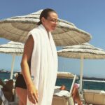 Regina Burd Instagram – Sardinia💙🐚#глазамимужа