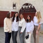 Regina Burd Instagram – В одном потоке счастья . Всё совпало , случилось ,сбылось 🙏🏼С ощущением наполненности и благодарности каждому причастному …Спасибо за веру в то, о чём давно так мечталось сердцем 🕊️ @love__and__sweets