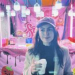Regina Pavón Instagram - Fuimos a la feria 🎡✨ Nos subimos a un juego que nos mareó mal pex y desistimos. Luego comimos deli :)