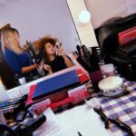 Regina Pavón Instagram - (Pensé que había perdido estas fotooos) Aquí un poquito de el BTS🎬 de LOS ARTISTAS :) #LosArtistasVIX #VIX