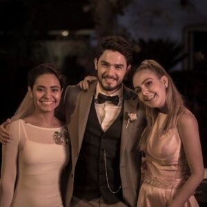 Regina Pavón Instagram - 𝑀𝑖 𝐿𝑢 𝐵𝑇𝑆 🎬✨

#Monarca @monarcalaserie @netflixlat