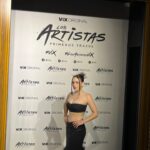 Regina Pavón Instagram - Avant premier LOS ARTISTAS: Primeros trazos. 🎨🧑‍🎨 🎭 #LosArtistasVIX @vixoriginals @vix