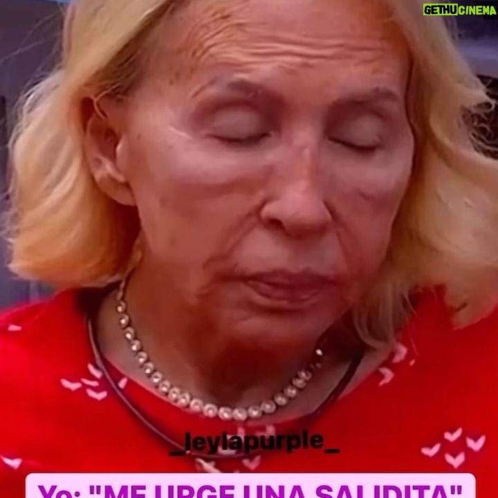 Regina Reynoso - 12.3K Likes - Soy