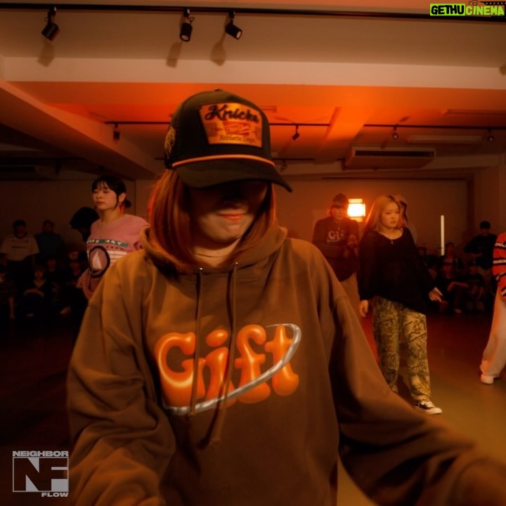 ReiNa - 6.8K Likes - 【ReiNa Tokyo Workshop】
♪ Shut Shit Down / @troyboi @armaniblanco ☄️💥
Thank you for coming to my class🙏✨
🕺with The ReiNest: @miu_swag @_noally__ @mahiro_tsubaki @syogo_chilll @shoooya_88 @__ryodai__d @kelvinelxx
📹: @te2ta0501
@neighbor_flow
#ReiNaWorkshop
#shutshitdown
#troyboi
#armaniwhite