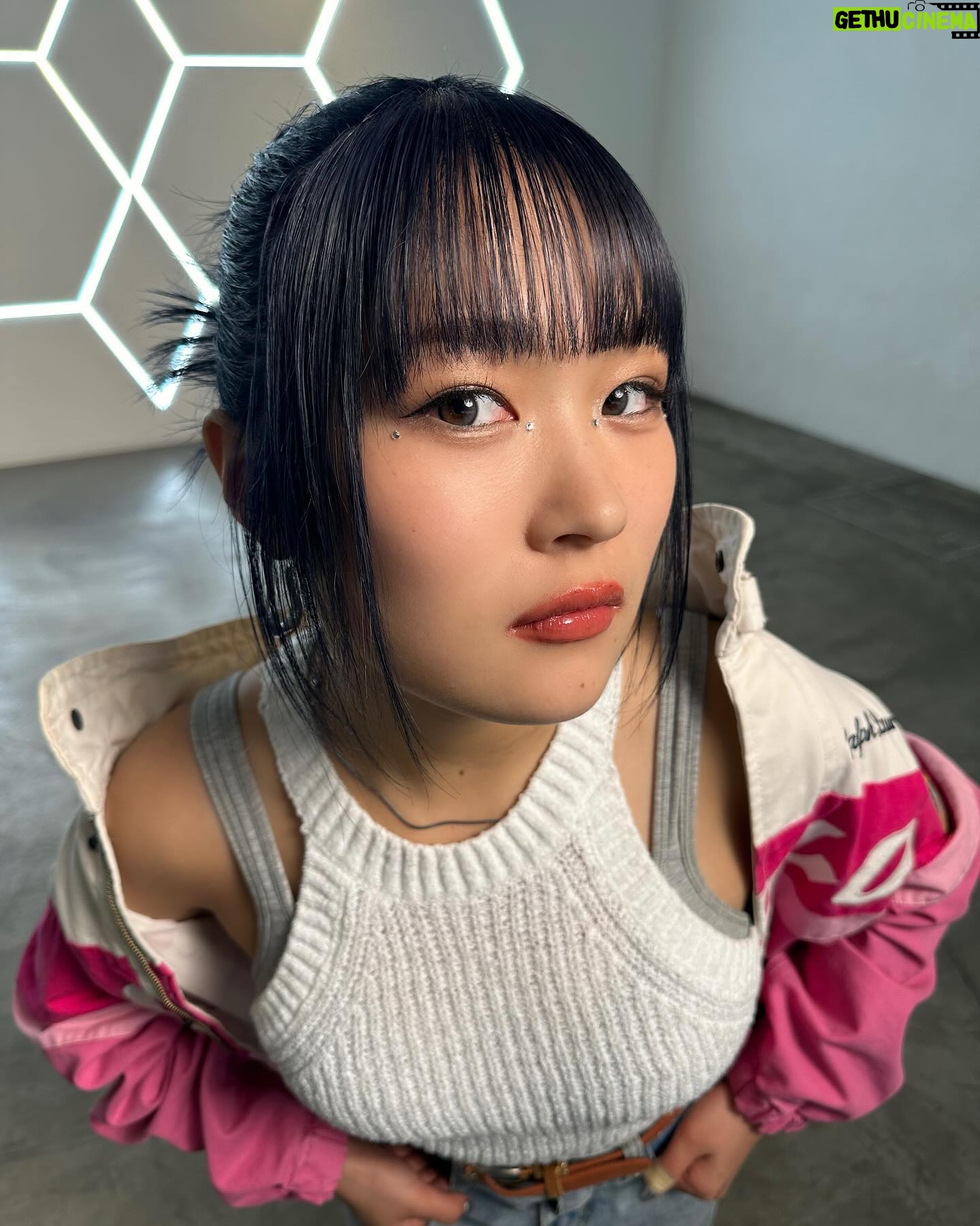 ReiNa Instagram - Hair & Make up by @miyamoto_yuri_ 🙏🥹🩷
