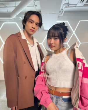 ReiNa Instagram - @vivi_mag_official さんのYoutube
『ViVi channel』にて

 @qpitdef 君に

 @official_jo1 “HAPPY UNBIRTHDAY“🎉✨
をダンスレクチャーさせていただきました✨🙏
https://youtu.be/ZHcyyTYosrU?si=ACWV0Vg9xOzkZJ30

『君の花になる』8LOOMぶりのダンスレッスン‼️✨皆さん是非こうき君のダンスご堪能ください😊

#Vivi
#PR
#au