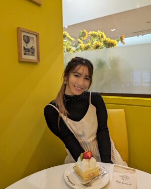 Reika Saiki Instagram - ＼＼＼🥳32歳になりました🎂／／／

おかげさまで今年も歳を重ねることができました！
いつも応援してくれる皆さま、関わってくれてる皆さま、ありがとうございます💓

自分の幸せは自分で決め、自分の選択で楽しい毎日を作り、わがままに自分の人生を歩んでいきます！
相変わらず「自分」が強い私ですが（笑）
32歳もよろしくお願いいたします☺️🫶