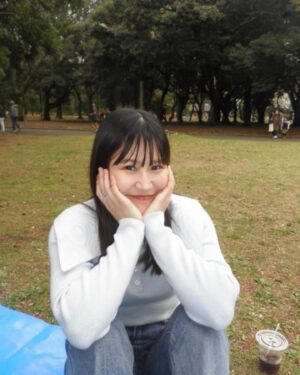 Reika Oozeki Instagram - .
ベーグルとても好きです🥯
コーヒーは牛乳がないと飲めなかったのに
ついにブラックコーヒーも
飲めるようになりました！！！
大人になったねワタシ🫠
#デジカメ