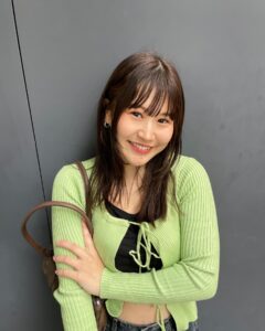 Reika Oozeki Instagram - . 春ですねぇ〜〜🍀 全身SHEINコーデだよん♡ 今回のもめちゃかわっ！！ クーポンコードあるからみんな使ってね😌 1コーデ目 👚: 28779118 👖: 28421630 👜: 28040108 2コーデ目 👚: 24338273 👖: 18752067 👜: 28040108 クーポンコード：reika02 お買い上げ金額4000～5,999円までは セール価格より15%OFF、 6,000円以上は20%OFFが適用です！ 利用期限：6/30まで🙆🏻‍♀️ 〜SHEINで 【89Y24】を検索して 今シーズンのトレンドをチェック！〜 @shein_japan @sheinofficial #ootd #SHEIN #SHEINforAll #SHEINpartner#PR