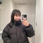 Reika Oozeki Instagram - . 寒くなってきたねええ❄️ 冬でもy2k風味でアゲてくっ 服はSHEINだよん💫 【1.2枚目】 帽子：13348852 トップス：12138513 バッグ：13141454 【3.4.5枚目】 Tシャツ：11447266 アウター：11323148 クーポンコード：BFJP136 「試すたび、好きが見つかる。 届くたび、好きが増えてく。 30万点以上の人気アイテムが限定値下げ🔥」 @shein_japan #SHEINblackfriday#SHEINGoodFinds #SHEINforAll#loveshein#ad #saveinstyle#PR