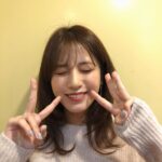 Reimi Tsutsumi Instagram - ❤︎ 「2月23日はつつみの日」 . 全国の堤さん、おめでとう…？ いや、ありがとう…？ ん…？ 何だろう…🤔 . とりあえずこんにちは！！ いや、こんばんは！！ . #今年も去年に続きまして #あなたの左手でピースを作り #携帯の左に置くと #223 #つつみの出来上がりです🤤 #危うく24日になるところだった！