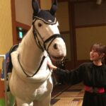 Reimi Tsutsumi Instagram - 🐴 日曜日の放送をもちまして、みんなのKEIBAを卒業致しました！ 馬好王国から含めると、入社1年目から6年以上、競馬番組に携わらせて頂きました。 番組を通して競馬と出会い、沢山の素敵な景色を見せてもらいました。それにより私の6年間はより豊かなものになったと思います。 . 最近は一頭一頭の顔つきの違いを見るのが好きで、パドックでは身体のバランス以外に顔をチェックするのが楽しみでした。笑🐴 そんなパドックもこれからはゆっくり楽しめそうなので、今後は視聴者としてみんなのKEIBAを楽しみたいと思います🏇 番組を見て下さった皆さま、応援して下さった皆さま、本当にありがとうございました！ . #DAIGO さん #新人の頃から大変お世話になりました！ #井崎脩五郎　先生 #細江純子　さん #佐野瑞樹　アナ #山本昌　さん #ゲストとしてお越しいただいた方々 #実況アナウンサーの先輩後輩 #スタッフの皆さん #視聴者の皆さん #MKS #マジ感謝 #これにて競馬MC卒業 #堤の日々はつづく。