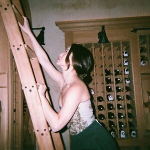 Reina Hardesty Instagram - life feels alive again!