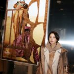 Reina Asami Instagram – マックスマーラ表参道店で行われたイベントに行ってきました✨
久しぶりにキラキラした場所に行かせていただきドキドキしました😂

“キャメリュクス”というアップサイクルで出来た新素材をテーマにしたイベントで、
コートの端材から新素材ができるまでの過程を見られる展示や、キャメリュクスを使ったアウターなどがたくさんあり、とても興味深いイベントでした🤲

 学生さんとのアートプロジェクトもあって、このキャメリュクスを使ったアート作品が展示されています。

３月31日まで、展示されているそうなので、ぜひ観に行ってみてくださいね🙌

 
@maxmara
#MaxMaraTheCube
#Cameluxe
#MaxMara