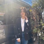 Reina Asami Instagram – 暖かくなってきましたね🌸
花粉がつらすぎますが、、🤧
そんな春日和にこちらのパールボタンノーカラージャケットを初下ろし🤲
これからフォーマルな場面も多くなる時期なので大活躍しそうジャケットです☺️

@cinoh_offcial

#CINOH
#CINOH_BLACKFORMALCOLLECTION