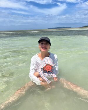 Reina Asami Instagram - 今回大活躍だった
@ayaaa0707 
✖︎
@oceanpacific_officialstore 
✖︎
@oshmans_japan 
のラッシュガード❣️

@fanfan_closet  の水着🏝️