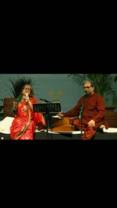 Rekha Bhardwaj Instagram - @jashnerekhtaofficial witnessed a masterpiece unfold. @rekha_bhardwaj’s voice, a melody woven with stardust, met @vishalrbhardwaj’s music, a roaring tide of emotion, in their rendition of ‘Phir Le Aaya Dil’ ❤️ [Singers, duo, live music, love] #tmtm #tmexclusive #tmtalentmanagement #rekhabhardwaj #vishalbhardwaj #singersspotlight #hindimusic #jashnerekhta #liveperformance #explore