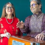 Rekha Bhardwaj Instagram - #throwback #bts #rekhabhardwaj and #vishalbhardwaj shoot for #bombaytimes #behindthescenes #behindthescenesphotoshoot @rekha_bhardwaj @vishalrbhardwaj Thank you @nayaabudhas and @vaibhavpatil3474 Still shots by : @prathameshb84