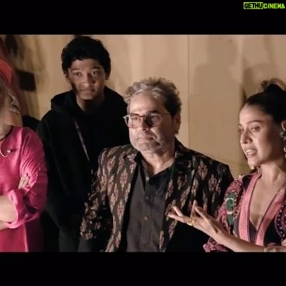 Rekha Bhardwaj Instagram - Capturing the essence of a magical night in Mumbai, during the #KhufiyaMusicLaunch a few months ago. 🕺💃 Plus there’s great news - We’re releasing a full video of the event very soon! So until then, enjoy the trailer and let us know your favorite melody from #KhufiyaOnNetflix in the comments below 👇 —- #KhufiyaOnNetflix@vishalrbhardwaj@tabutiful @alifazal9@wamiqagabbi@ashishvidyarthi1 badhon_hq #AmarBhushan @kafkafka24 @farhadcine @teepeedom@sreekarprasa @currypuccasharma @rekha_bhardwaj @abhaydattsharma@vbfilmsofficial @beautybyradhika @radhikadhas