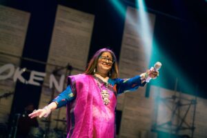 Rekha Bhardwaj Instagram - Core memory unlocked! 
@rekha_bhardwaj’s extraordinary live performance at @spokenfest was a once-in-a-lifetime experience. Her melodies left an indelible mark on every heart present that night. 
Thank you for your music, Rekha ji. 

[Singers, entertainment, Bollywood, Spoken Fest 2024]

#tmtm #tmexclusive #tmtalentmanagement #spokenfest #rekhabhardwaj #rekhabhardwajlive #harmony #sufi #musicalnight #livemusic #explore