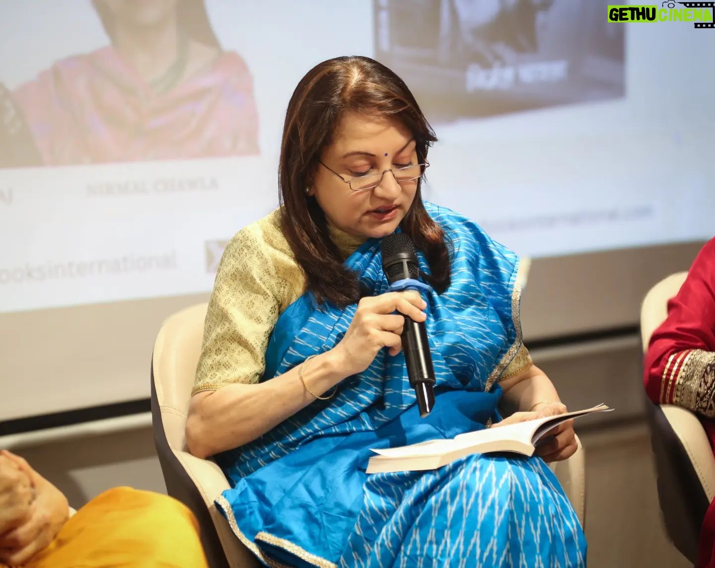 Rekha Bhardwaj Instagram - Book launch of Pandit Amarnath: Sangeet-nama, in the presence of Rekha Bhardwaj, a disciple of Pandit Amarnath. Published by Om Books International Get your signed copy from our Om Book Shop stores across Delhi-NCR, or book a copy now from Amazon. #booklaunch #PanditAmarnath