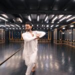 Rekha Bhardwaj Instagram – Aise Kyun 🤍

Music: @anuraag_psychaea @sakarapte @rekha_bhardwaj
@rajshekharmusic 
Choreo: @karan_pangali @kspark_entertainments
Video: @adityabhansali_
Costume: @mapxencarsofficial

#mumbai #danceworkshop #karanpangali #aisekyun #mismatched #kathak #semiclassical #dance #reelsindia #KBM #KSPARK