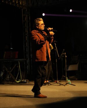 Rekha Bhardwaj Instagram - Love personified in music. @rekha_bhardwaj ji’s timeless grace and @vishalrbhardwaj ji’s soulful compositions came together in a symphony of love and longing. It was an evening filled with mesmerizing music, heartfelt emotions, and the undeniable chemistry between them.

[love, melody, good vibes, live show]

#tmtm #tmexclusive #tmtalentmanagement  #rekhabhardwaj #vishalbhardwaj #entertainment #happiness #fun #musicalmagic #explore