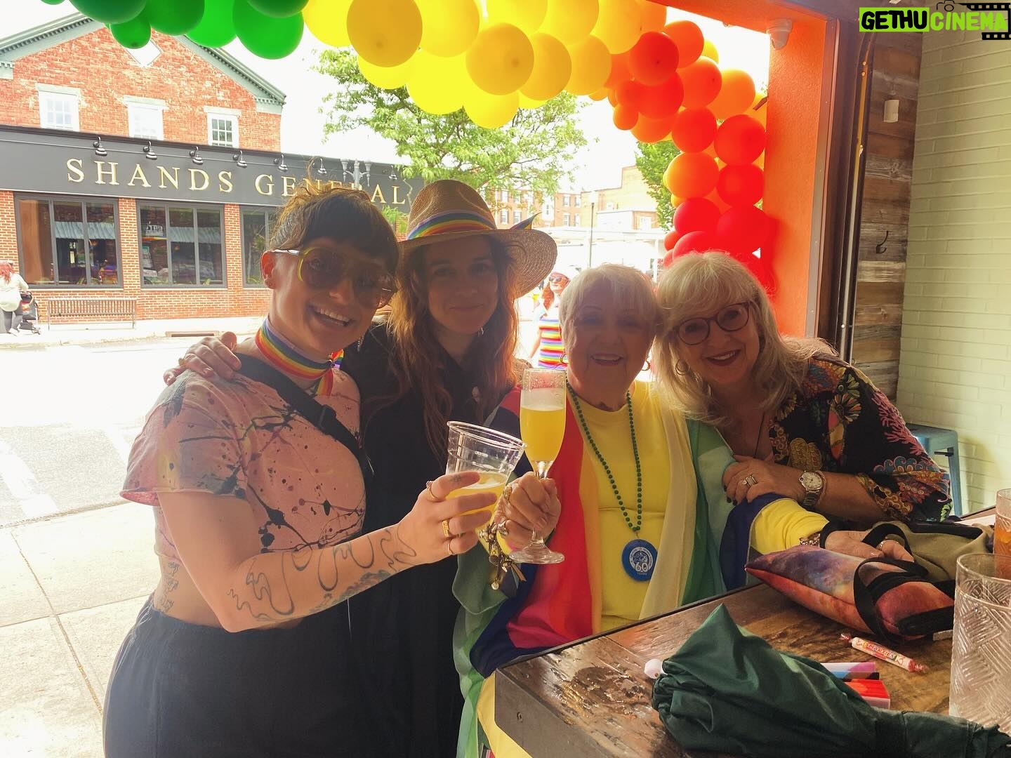 RenΓ©e Felice Smith Instagram - π³οΈβπππ³οΈβπ #prideally #rainorshine