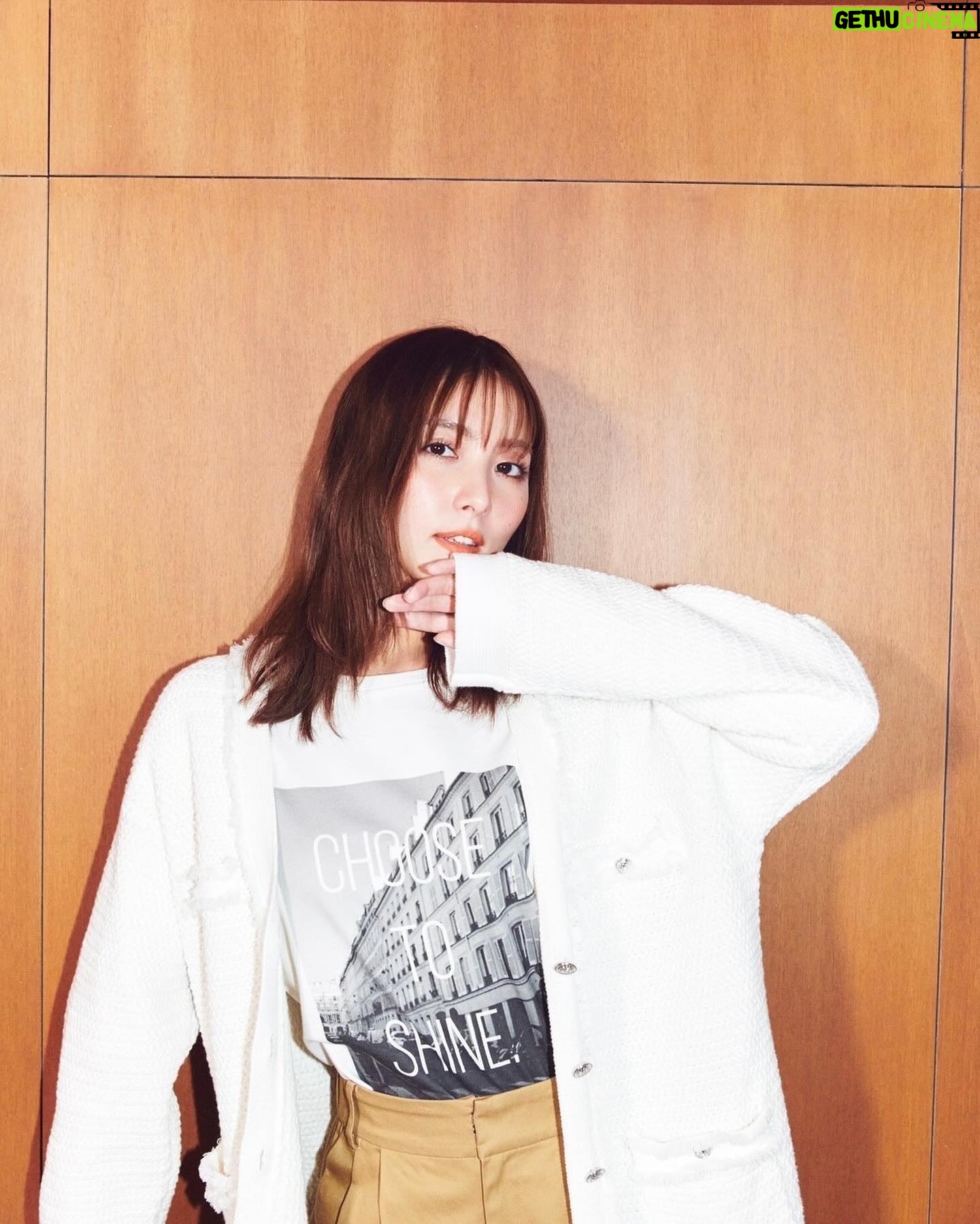 Ren Ishikawa Instagram - #Stola. 2024 SPRING Vol.1"Feel" 春が待ち遠しくなるようなお洋服ばかりです! ぜひチェックしてください☺️💐 https://stola.jp/pages/springcatalog20240208