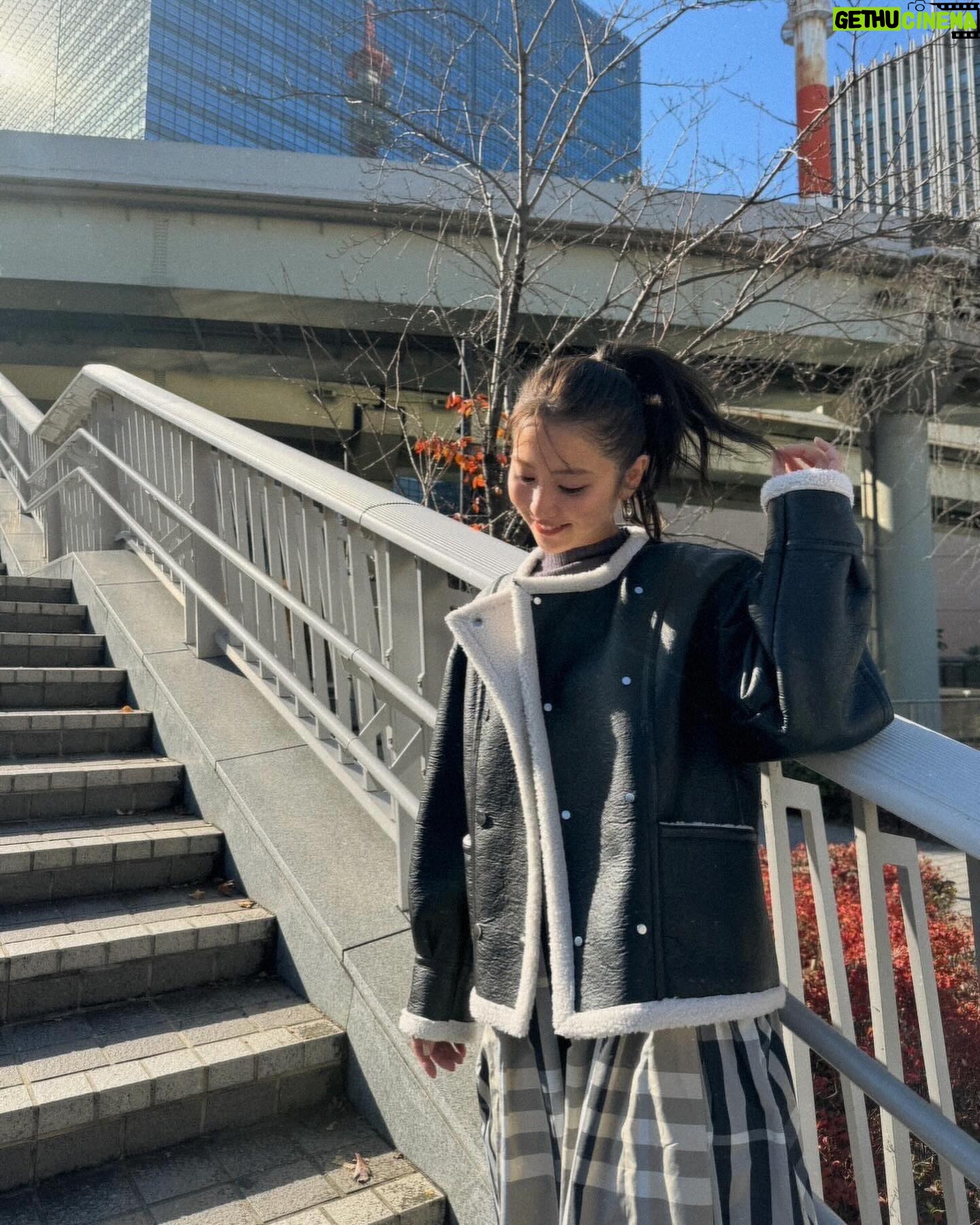 Ren Ishikawa Instagram - #steady. 3ćĺˇđź ćĽăŽć¨ăć´ťăŻăłăăŽă芹ă čźăĺżăăŚăăžăŁăŚăăĺ
ćĺˇăŽăŞăăˇă§ăăăä¸çˇăŤčźăăĄăăă ăă˛ăă§ăăŻăăŚăă ăăâď¸
