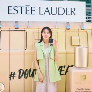 Ren Ishikawa Instagram - @esteelauderjapan 💄
エスティ ローダーのくずれないNo.1ファンデーション"ダブル ウェア"シリーズの新作のクッションファンデーションを体験しに、代官山T-SITEで開催中のポップアップに遊びに行ってきました。
今日実際に体験して私が一番お気に入りだったのは、グロウマットタイプ！
程よいツヤ感と、カバー力がありながらも薄付きな素肌感がこれからの汗ばむ季節にぴったりだと思いました🍉 

自分の肌に合ったアイテムや色をあれこれ自由に試せるこちらのポップアップは、代官山T-SITEにて11時〜17時、5月12日まで開催されているので、ぜひ足を運んでみてください💫
#PR #エスティローダー #くずれないNo1DW #ダブルウェア