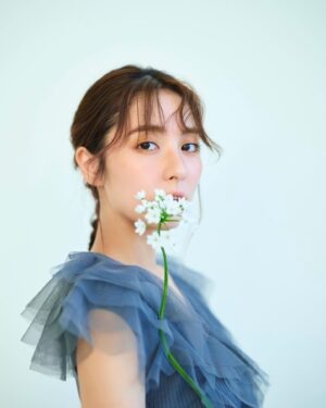 Ren Ishikawa Instagram - #Stola. EARLY SUMMER 2024🌻
やっと暖かくなってきたと思ったら、GW周辺は夏日がちらほらあるみたいですよっ
ストラの初夏でGW楽しも〜〜🩵
https://stola.jp/pages/summercatalog20240403