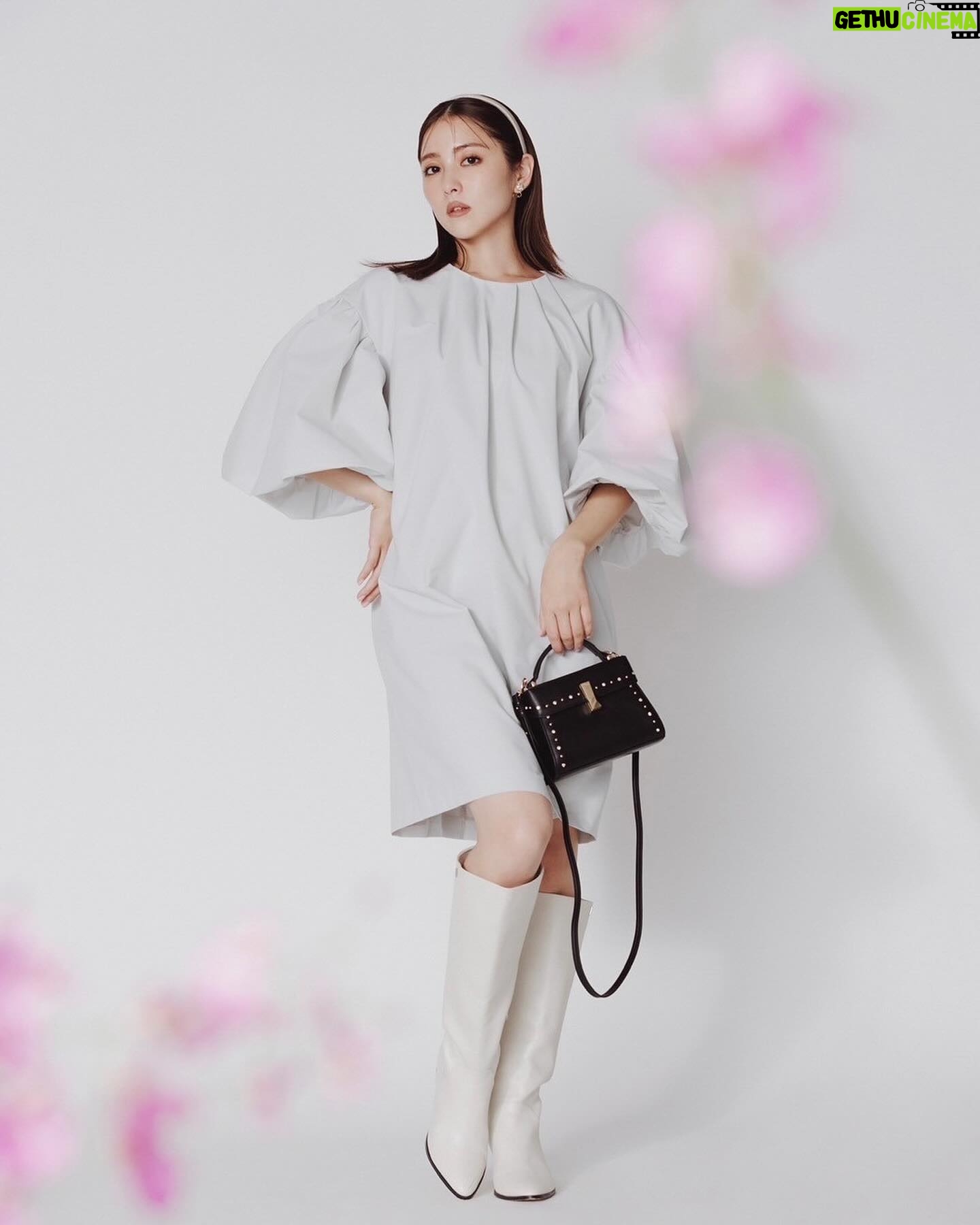 Ren Ishikawa Instagram - #CELFORD 👒 2024 Spring Collection"Liberty MOOD" 細部までこだわり抜かれたCELFORDのデザインとシルエットに心を奪われました。 ぜひチェックしてください💐