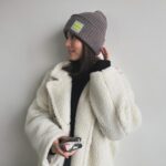 Ren Ishikawa Instagram – 今年の冬はビーニーが大活躍でした❄️
手に持っているのは撮影でもらった大好きな梅おにぎり。笑
あっという間に2月も終わりですねぇ〜〜
もうすぐ次の作品にクランクインします☺️
早く暖かくならないかな🌸