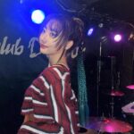 Rena Takeda Instagram - あなたの恋人、強奪します🐈‍⬛ 関西は今夜ですね！第７話です！ こちらの写真、ロック雛子は６話でした~ 今夜までTVerで見れます🐈‍⬛