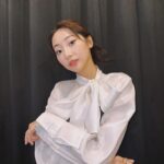 Rena Takeda Instagram – VALENTINE event -1

華音ありがとう🌻

shirt
@amuletoiofficial 
jumpsuit
@ezumi.official 
@mandassociates
shoes 
@charleskeith_jp
accessories 
@manarosa_jewel 
@cn_online114 
@plafu77

#PR

#amuletoi
#EZUMi
#CharlesKeithLinitial
#manarosajewel 
#plafu