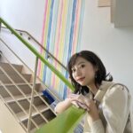 Rena Takeda Instagram - おいハンサム‼︎2 本日最終回です🍽 この写真は異次元美香ちゃん。 家族と共に、たくさん食べて 沢山悩んで恋をしてきました。 なんとなくうまく行かない時期もありますよね でもなんかなんとなく元気になったりしますよねえ 私は今日も元気です🌻🌷🌼 ちなみに私も道でアネックスを見かけました。