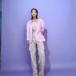 Rena Takeda Instagram - 週刊アスキー📚 ご覧あれ〜 tops @neuna_official jacket @leurlogetteofficial pants @ihnn _official accessories @rieukjewelry @pluiehair #PR #Neuna #leurlogette #ihnn #rieukjewelry #pluiehair