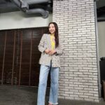 Rena Takeda Instagram – eGG今夜です！

今夜は「これ映画館できませんか？実話編」です🎮

妄想であれこれ皆んなでお喋り👏🏻
楽しかった🤣🪅

jacket,tops,pants @paulsmithjapan
accessories @e.m.__official @flake_jewelry_official
shoes @mansurgavriel

#PR
#衣装着用
#衣装リース

#PaulSmith
#em
#flake
#mansurgavriel