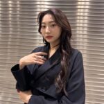 Rena Takeda Instagram – eスポーツフェスタ2024 
「eGG presents 第五人格プロに聞いてみたSP」

出演してきました✨
色々お話し聞けて楽しかったです👏🏻
衣装も第五人格のイメージで🖤

jacket,tops,skirt @limifeu_official
accessories @e.m.__official @flake_jewelry_official
shoes @camper_japan

#PR

#limifeu
#em
#flake
#camperjapan