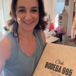 Renata Bravo Instagram – Conoces el #clubbodega695 de @santaritawines ? Tiene muchos beneficios y si te suscribes antes del 29 de febrero  con mi código  RBRAVO695 tienes un mes gratis 👌@vinacarmencl #viñasantarita
