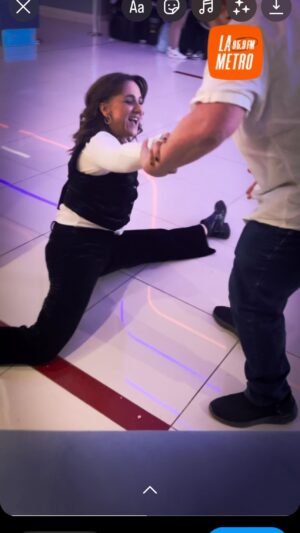 Renata Bravo Instagram - Así de bien lo  pasamos en @lametro_fm junto a mi amado @elwerne  celebrando el cine en @cinepolis.cl bailando al estilo de Dirty Dancing