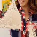 Renata Bravo Instagram – Chiquillas !  La nueva colección Vintage te invita a volver a enamorarte de los encajes, explorar nuevos diseños y dejarte cautivar por nuestros colores renovados que sabemos te encantarán encuéntralos en @intimechile en todas las tiendas físicas y en www.intime.cl 
#intime
#vintage
#expertasencalce
#Ropalnterior
#Moda
#Lenceria