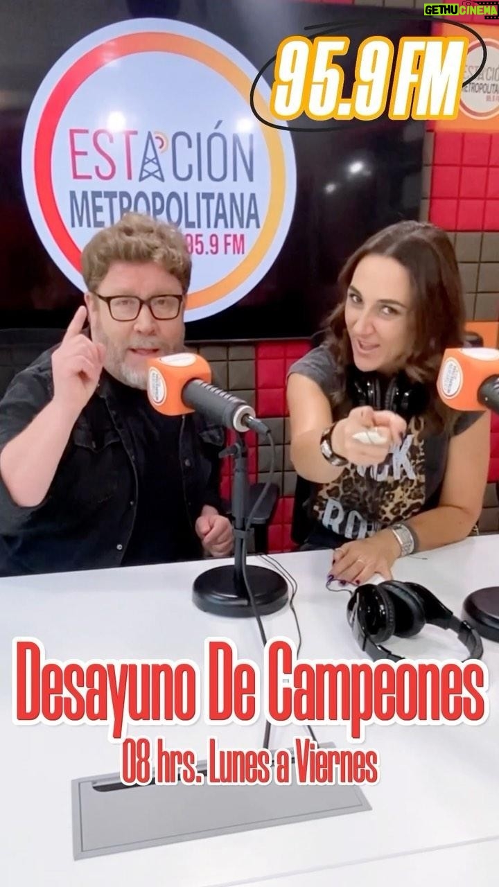 Renata Bravo - 1K Likes - La intrépida comediante Renata Bravo y el periodista Werne Núñez son la nueva dupla de oro que te acompañará cada mañana en el matinal más nutritivo de la radiofonía chilena 👉🏻 “Desayuno de Campeones”.
Actualidad y tendencias, historias de la vida real, conversaciones que sirven, y mucha pero mucha entretención son los ingredientes del mejor desayuno para partir tu día con el estilo único de Renata y Werne.
Lunes a viernes a las 8 por la 95.9 y lametrofm.cl
#MeVoyALaMetro #LaMetro #SuperLunes