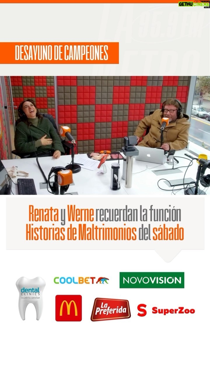 Renata Bravo Instagram - 🎭 En el #DesayunoDeCampeones @renata_bravo_ y @elwerne nos contaron con su estilo único cómo fue la obra de teatro Historias de Maltrimonios, donde Renata brilla como protagonista. #Teatro #HistoriasDeMatrimonio #LaMetro #MeVoyALaMetro