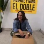 Renata Bravo Instagram – Live oportunidad de invertir !!!! Fardos de intime de segunda selección de 50 70 y 100 mil pesos hoy lunes 16 y mañana 17 de octubre desde las 9 am hasta las 17:30 hrs ! Los esperamos ! NATANIEL cox 1498 esquina Pedro lagos Santiago centro